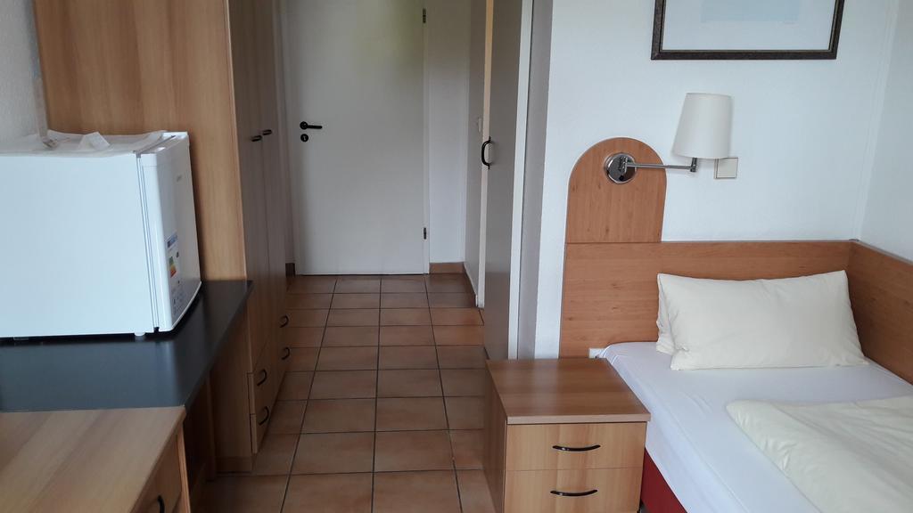 Hotel La Cascina Веннигзен Экстерьер фото